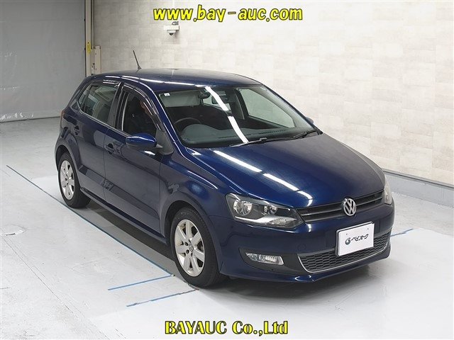 VOLKSWAGEN POLO 2011