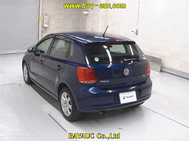 VOLKSWAGEN POLO 2011
