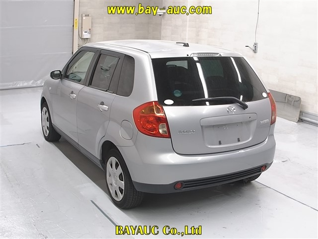 MAZDA VERISA 2008