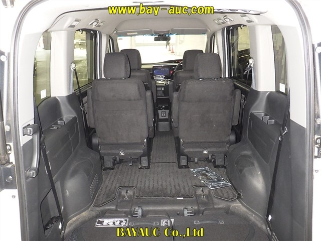 HONDA STEP WAGON 2021