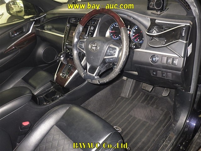 TOYOTA HARRIER 2015