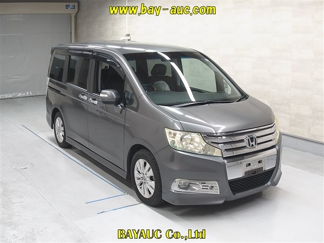 HONDA STEP WAGON 2010