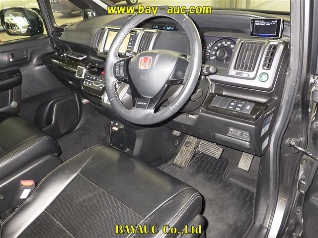 HONDA STEP WAGON 2010