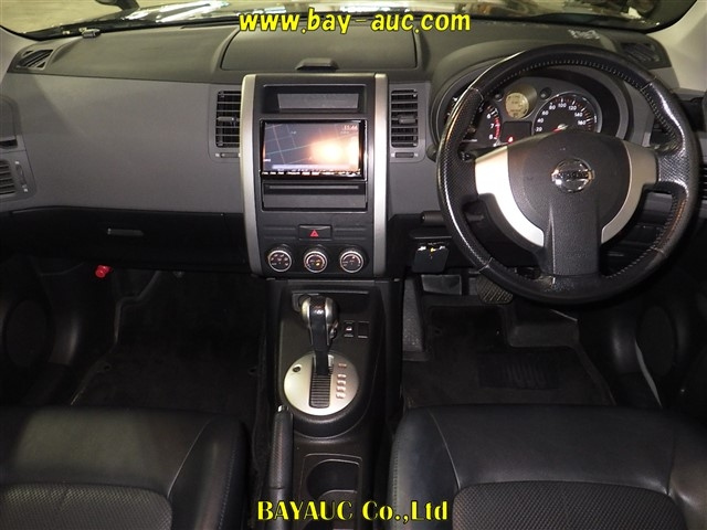NISSAN X-TRAIL 2009