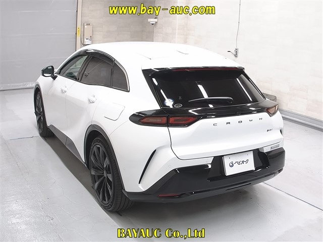 TOYOTA CROWN SPORT 2024