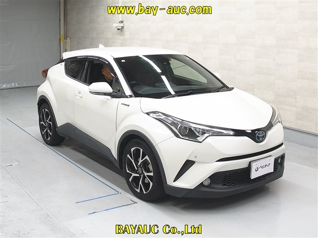 TOYOTA C-HR 2017