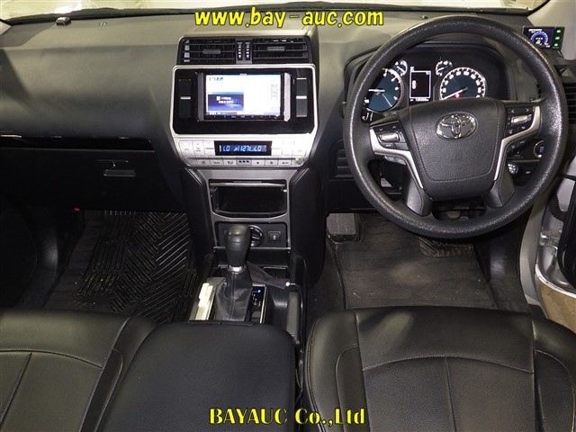 TOYOTA LAND CRUISER PRADO 2018