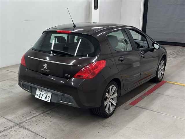 PEUGEOT 308 2012