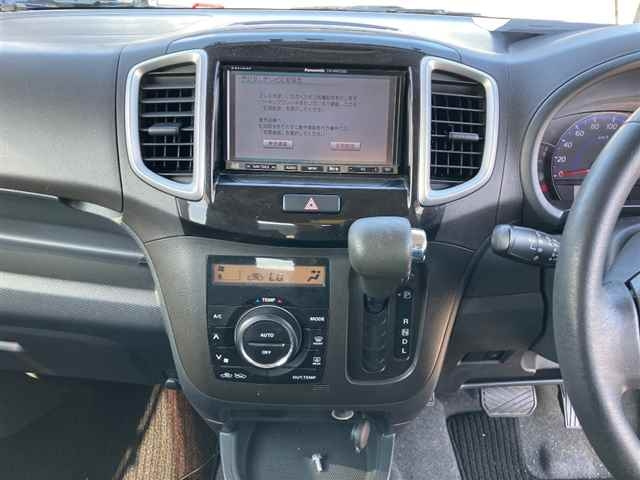 MITSUBISHI DELICA D2 2011