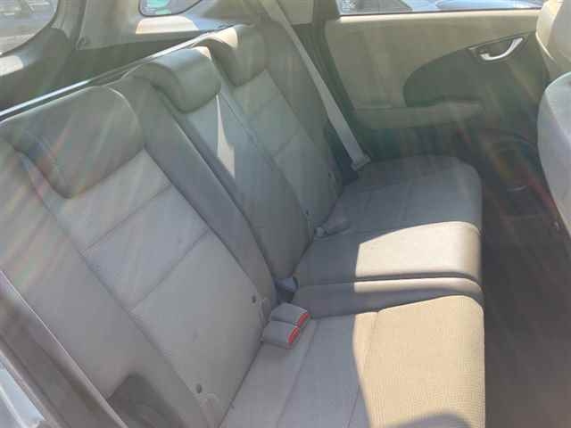 HONDA FIT SHUTTLE 2011