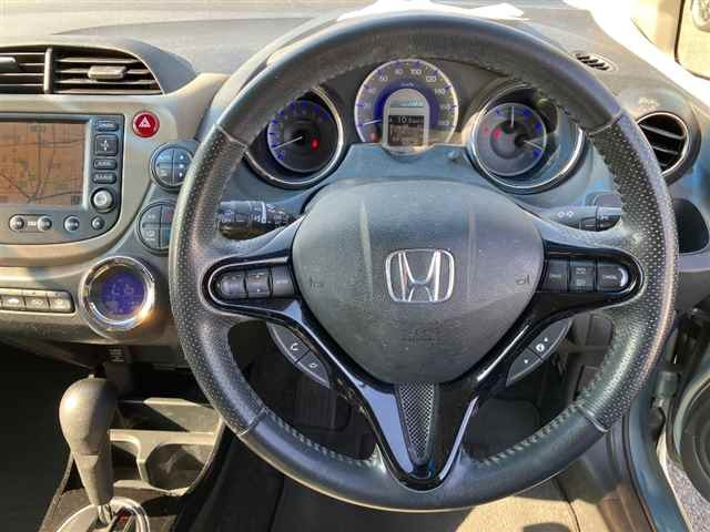 HONDA FIT SHUTTLE 2011