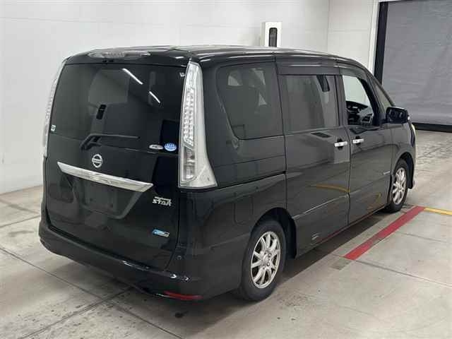 NISSAN SERENA 2012