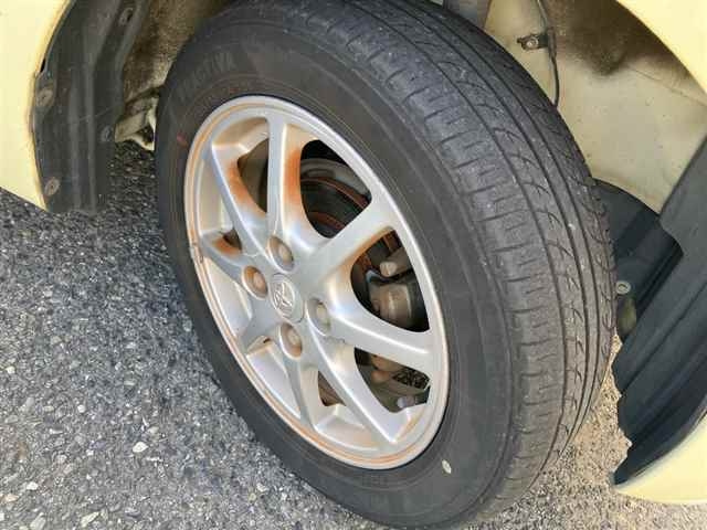 TOYOTA PIXIS EPOCH 2012