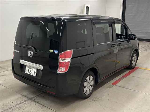 HONDA STEP WAGON 2011