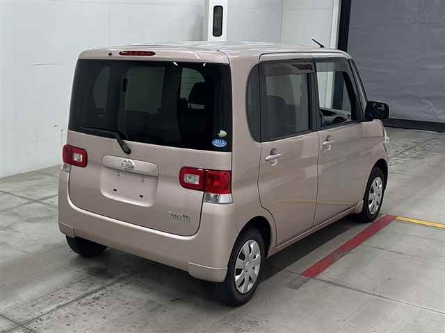 DAIHATSU TANTO 2008