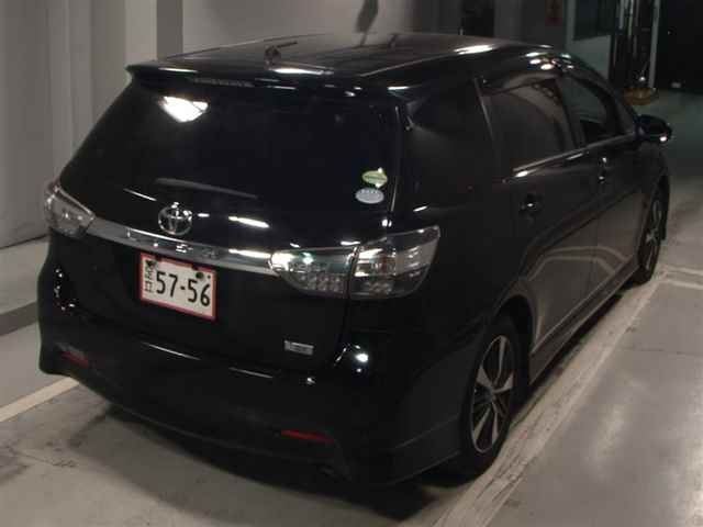 TOYOTA WISH 2014