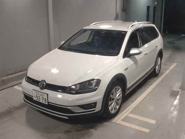 VOLKSWAGEN GOLF ALLTRACK 2017