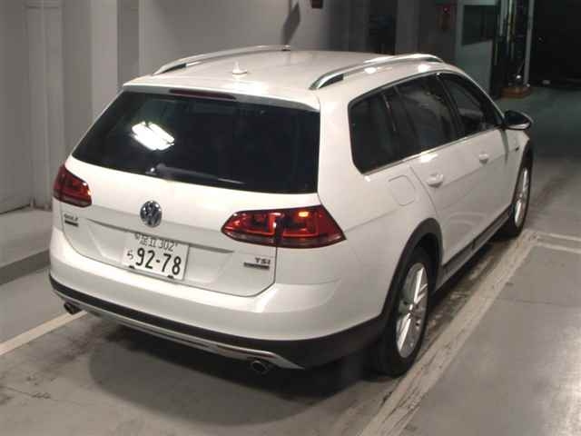 VOLKSWAGEN GOLF ALLTRACK 2017