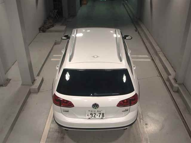 VOLKSWAGEN GOLF ALLTRACK 2017