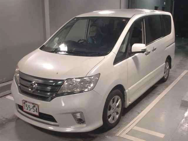 NISSAN SERENA 2010