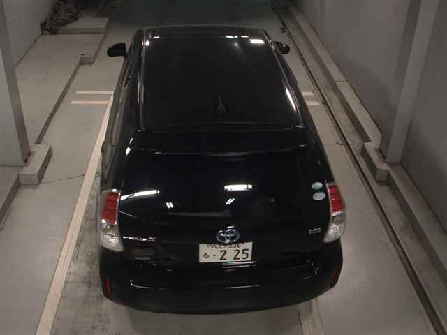 TOYOTA PRIUS ALPHA 2018