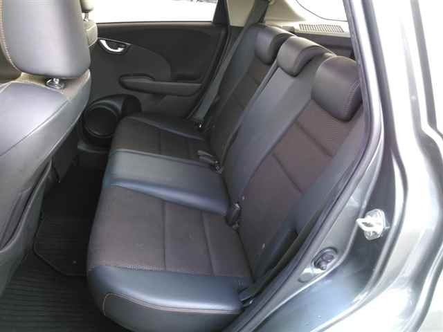 HONDA FIT SHUTTLE 2011