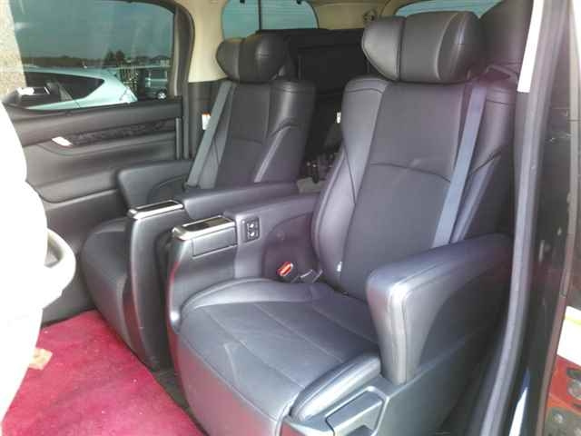 TOYOTA VELLFIRE 2018