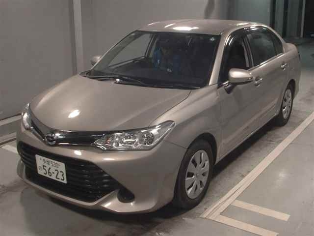 TOYOTA COROLLA AXIO 2015