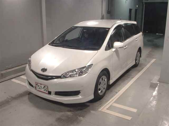 TOYOTA WISH 2014