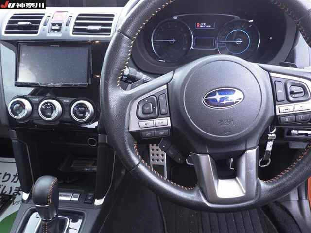 SUBARU FORESTER 2016