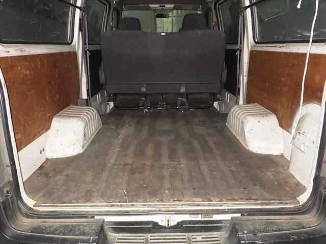 NISSAN CARAVAN VAN 2016