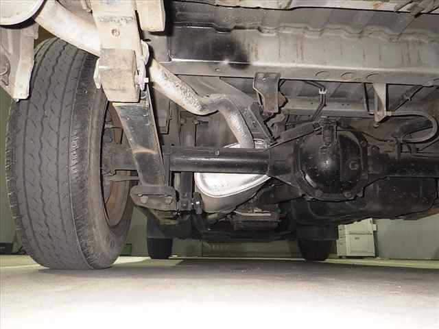 NISSAN CARAVAN VAN 2016