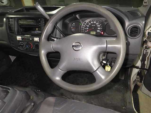 NISSAN CARAVAN VAN 2016