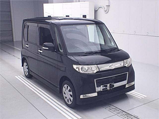 DAIHATSU TANTO 2008