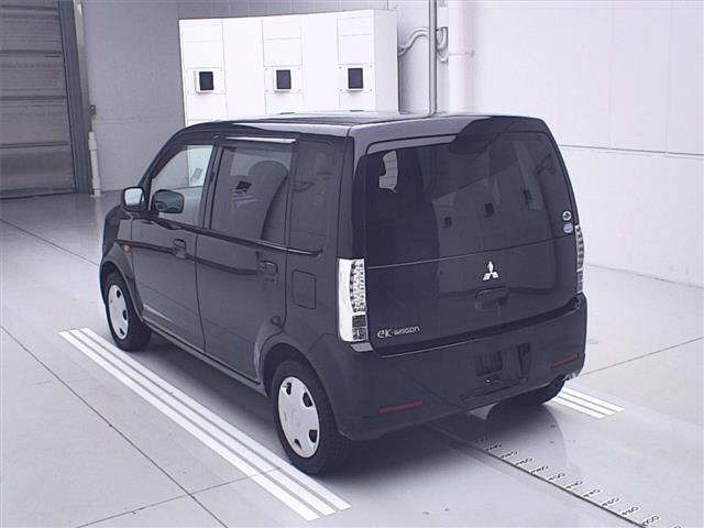 MITSUBISHI EK WAGON 2010