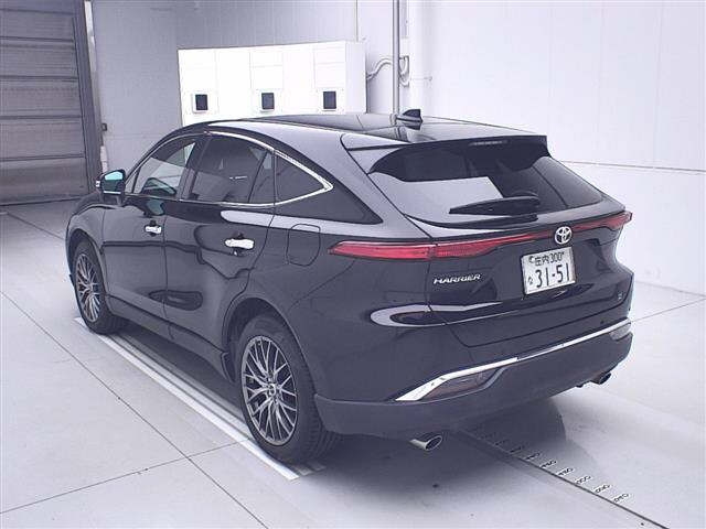 TOYOTA HARRIER 2020