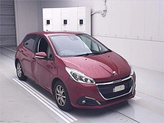 PEUGEOT 208 2017