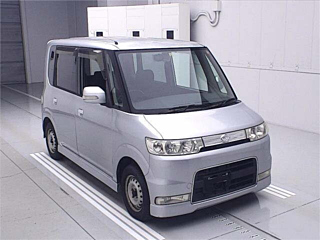 DAIHATSU TANTO 2006