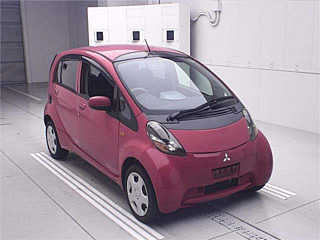 MITSUBISHI I 2010