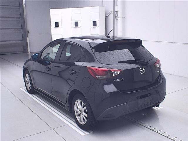 MAZDA DEMIO 2014