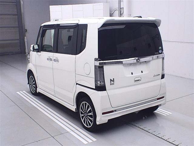 HONDA N BOX 2016