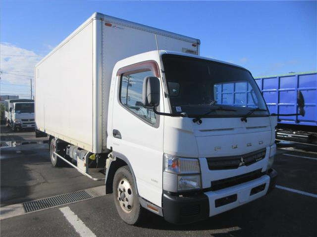 MITSUBISHI CANTER 2011