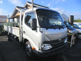 TOYOTA DYNA 2019