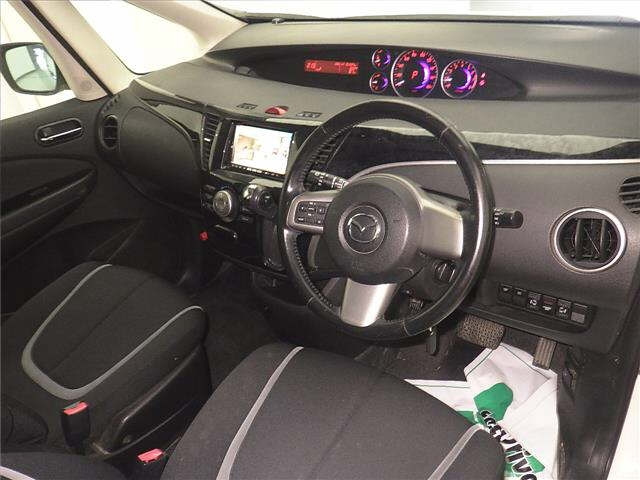 MAZDA BIANTE 2009