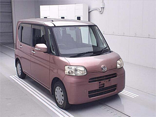 DAIHATSU TANTO 2010