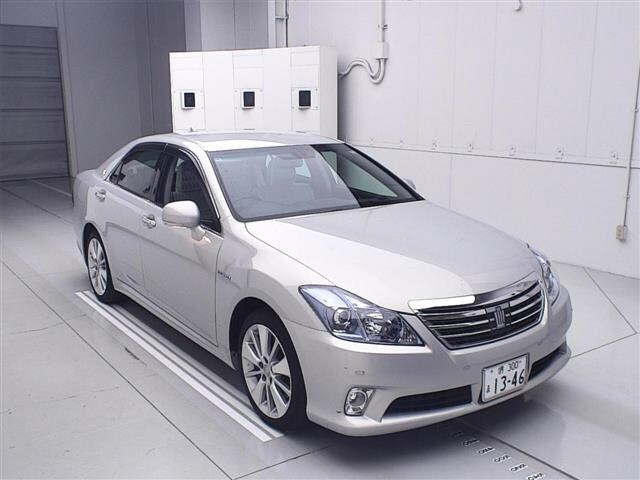 TOYOTA CROWN 2012