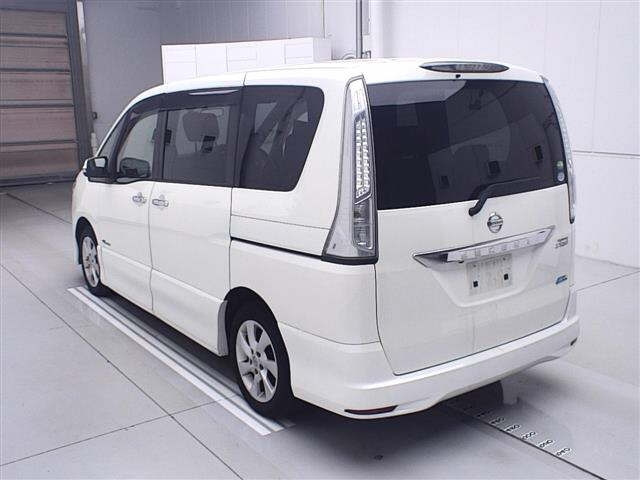 NISSAN SERENA 2012