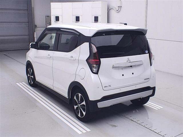 MITSUBISHI EK X 2021