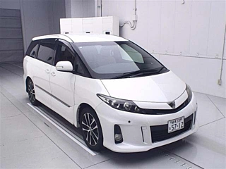 TOYOTA ESTIMA 2015