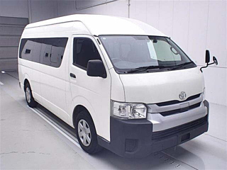 TOYOTA HIACE VAN 2020